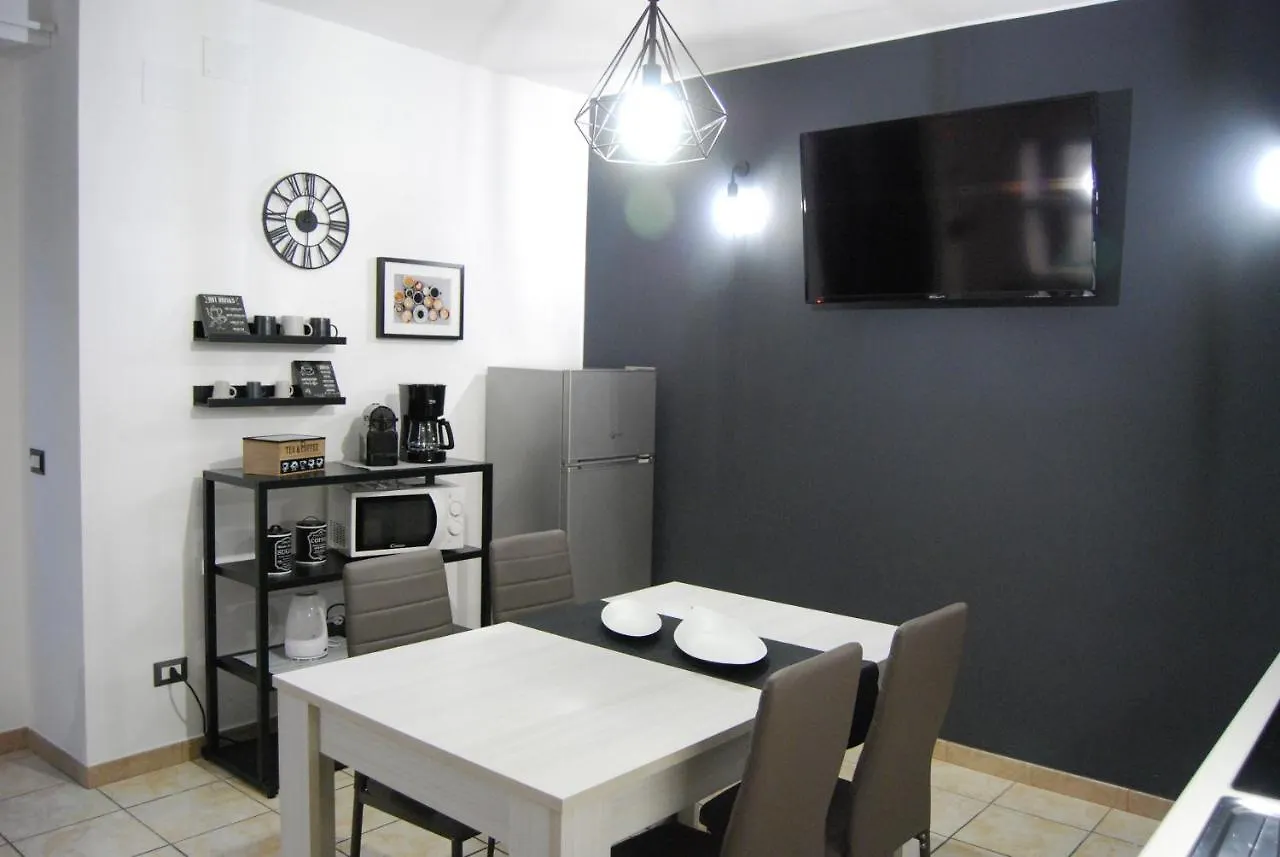 Etnea 365 Apartment Katania 0*,