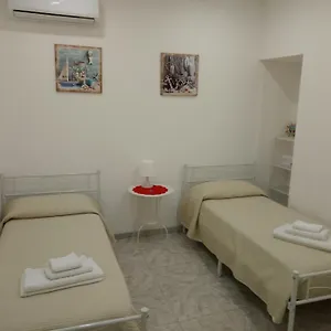  Casa vacanze Le Casette Di Nonna Rosa In Fontanarossa Airport Italia